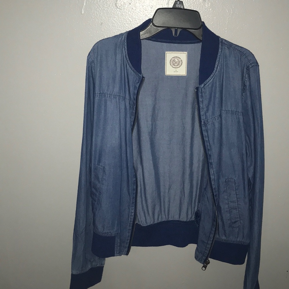 Used Jacket - Picture 2 of 2